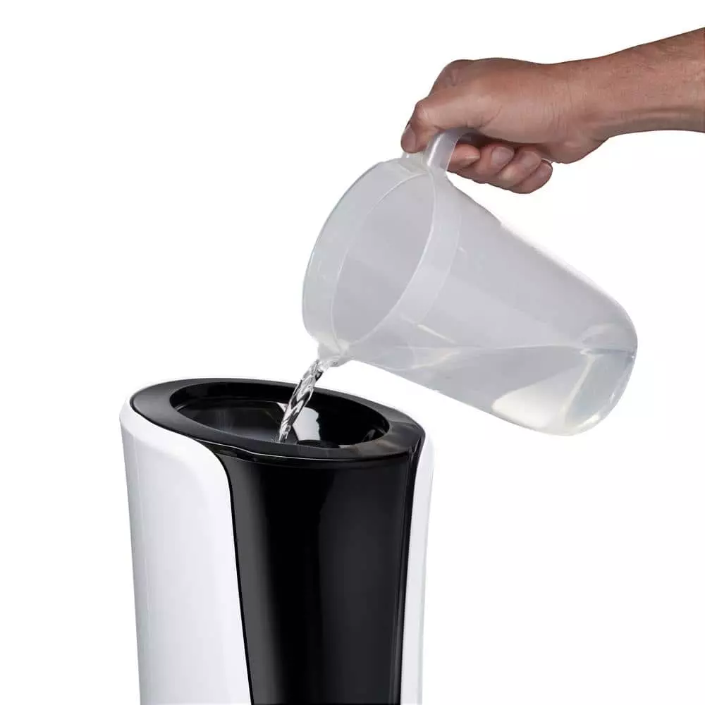 HoMedics TotalComfort 85-Hour Warm or Cool Mist Humidifier with Aromatherapy 6 HoMedics TotalComfort 85-Hour Warm or Cool Mist Humidifier with Aromatherapy - Image 4