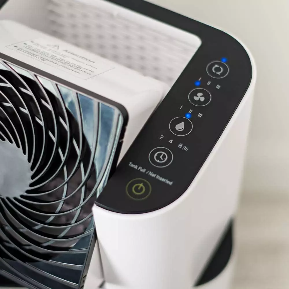 IRIS 5.2-Pint Bucket Dehumidifier Woozoo with Circulator Fan, White 7 IRIS 5.2-Pint Bucket Dehumidifier Woozoo with Circulator Fan, White - Image 5